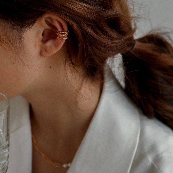 18K Gold Plated Multi-layered Beaded Ear Cuff - Picture 8 of 9